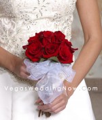 12rosehandtied